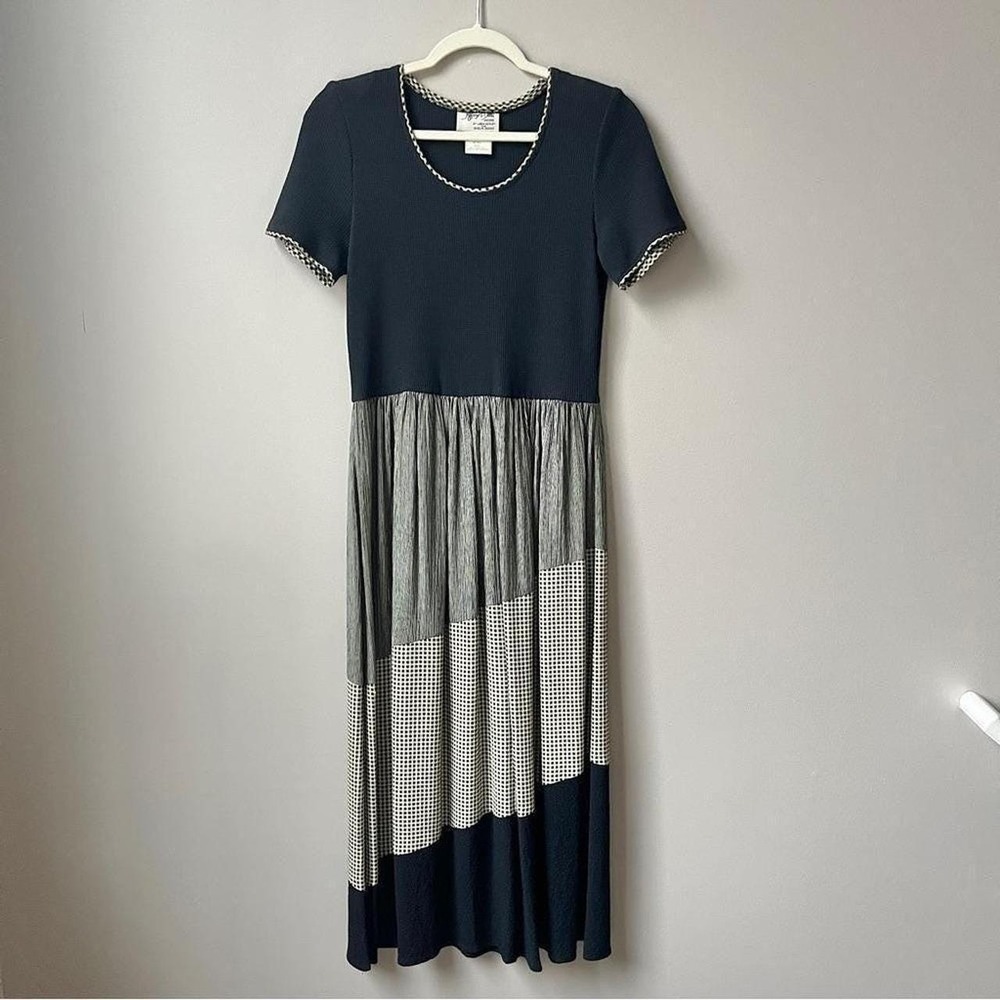Vintage Jumper Dress Women's 8 Black Gingham Maxi Cottage Country 90s Prairie